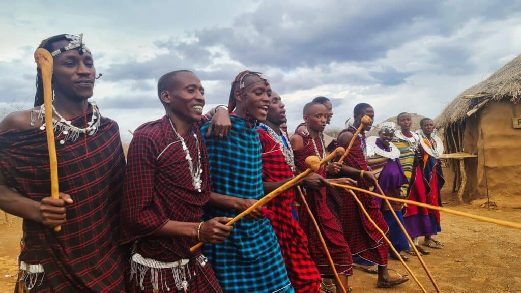 Differenza tra Tanzania e Zanzibar: safari, mare ed itinerari 6 Maasai Tanzania