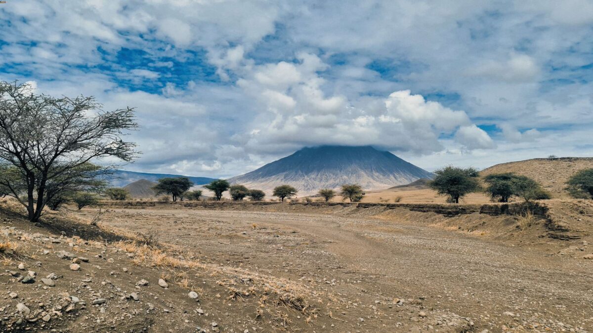 Attività da fare durante un safari in Tanzania: cosa fare oltre il game drive 5 lago Natron Ol Doinyo Lengai
