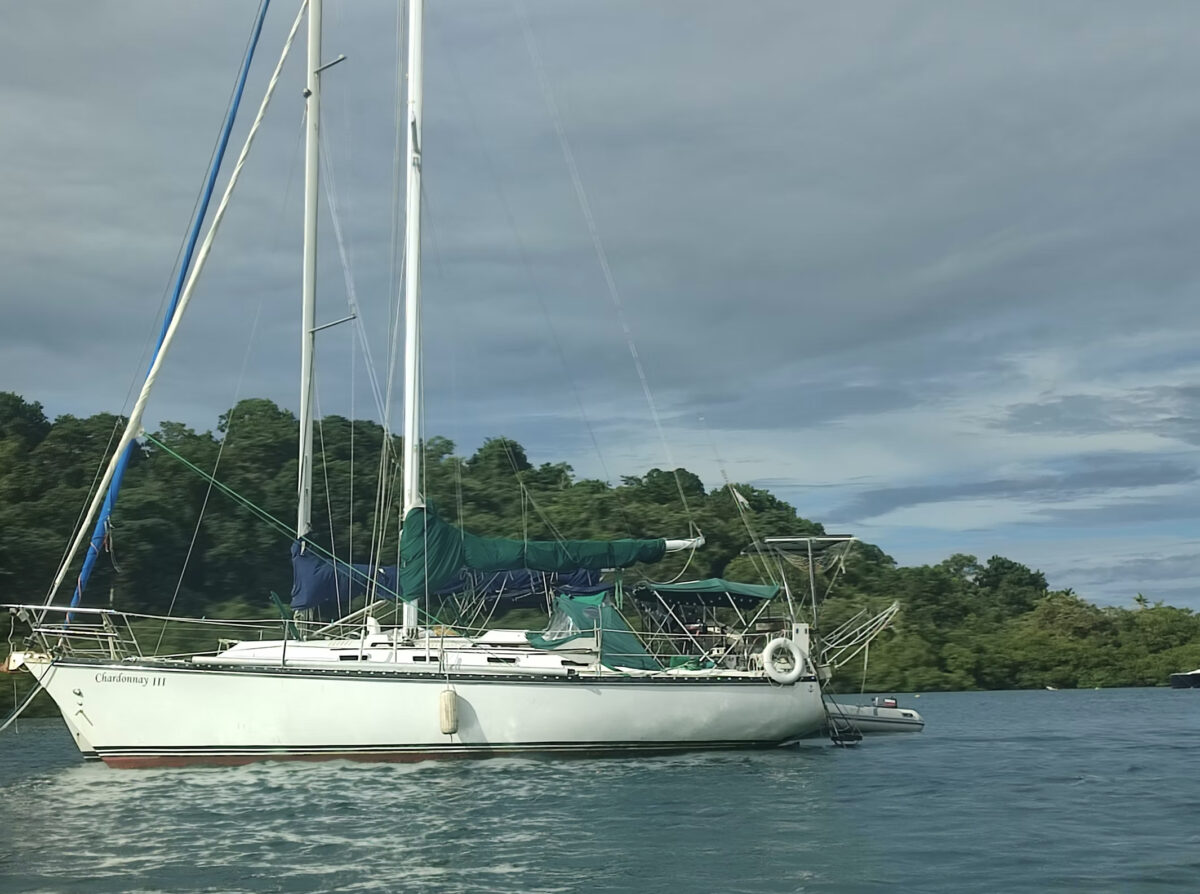 Barca a vela moscatel