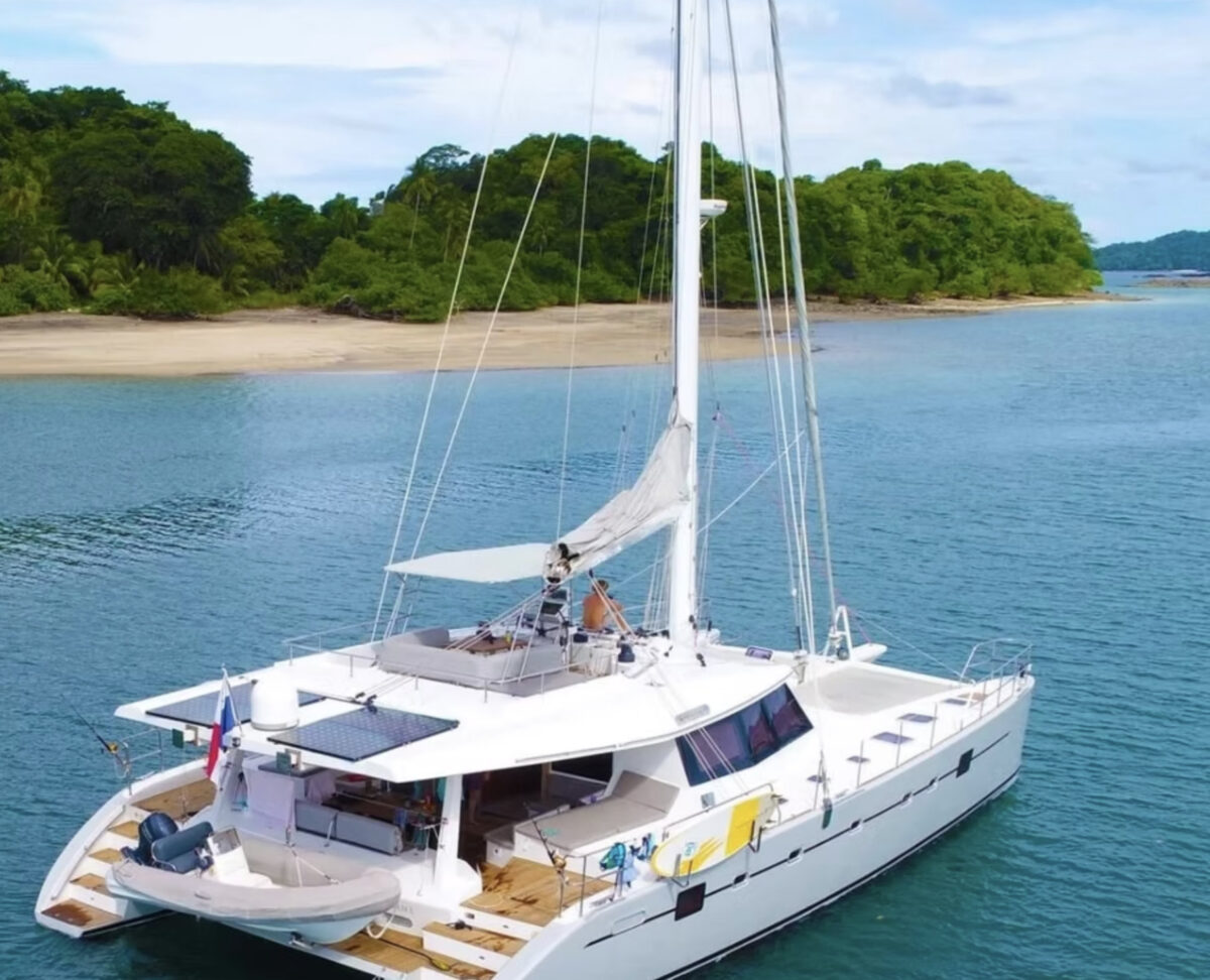 Tide Catamarano
