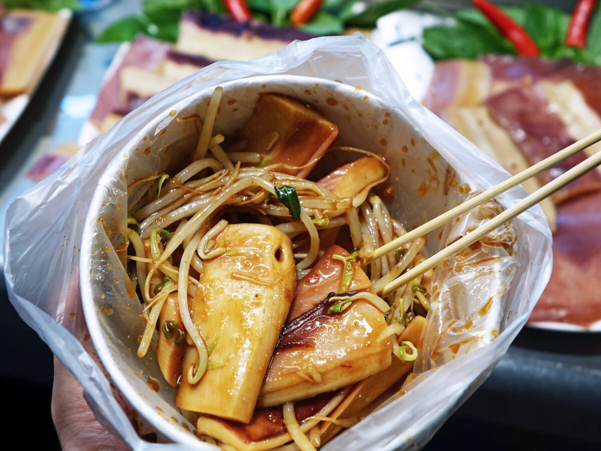 Viaggio in Cina: consigli pratici, costi reali e itinerari 4 Noodles cinesi di strada